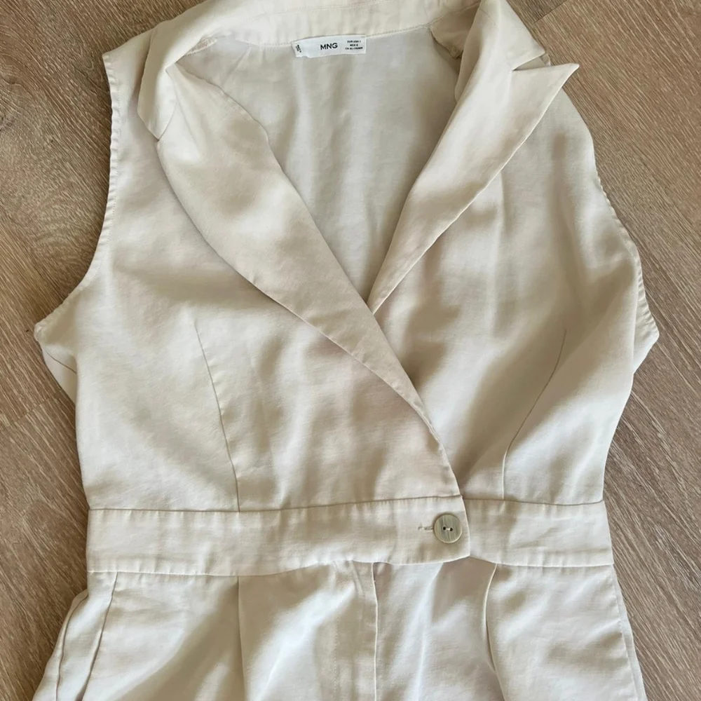 MNG romper - Picture 2 of 5